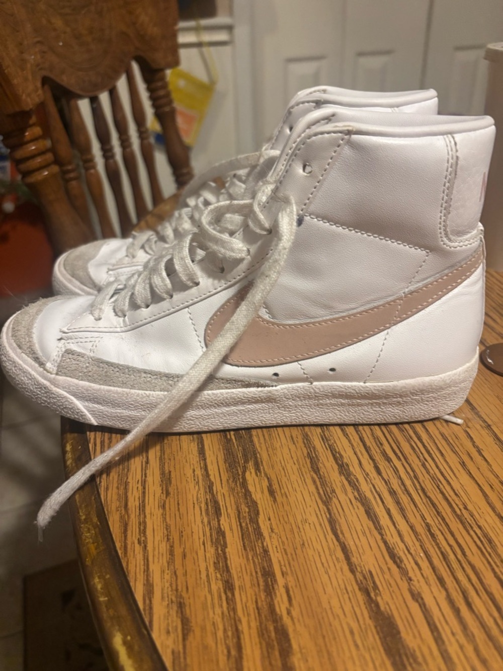 Nike Women’s Lace-Up High-Top Boots in White with Light Pink Swoosh